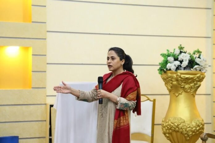 سیکرٹری صحت پنجاب کی سیالکوٹ میں کمیونٹی ہیلتھ انسپکٹرز کی تربیتی ورکشاپ میں شرکت